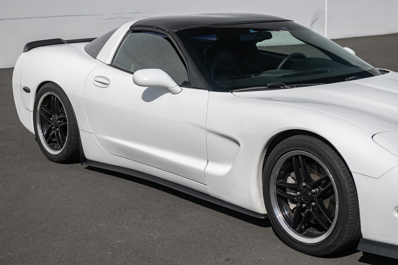 EOS Chevrolet Corvette C5 ZR1 Side Skirts Rocker Panels (21)
