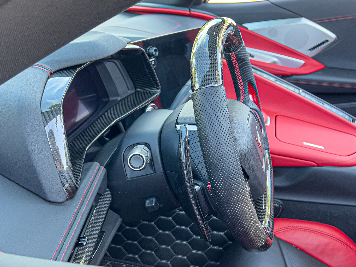 eos-corvette-c8-gauge-carbon-fiber-cluster-cover-vent-555-bkcf (17)