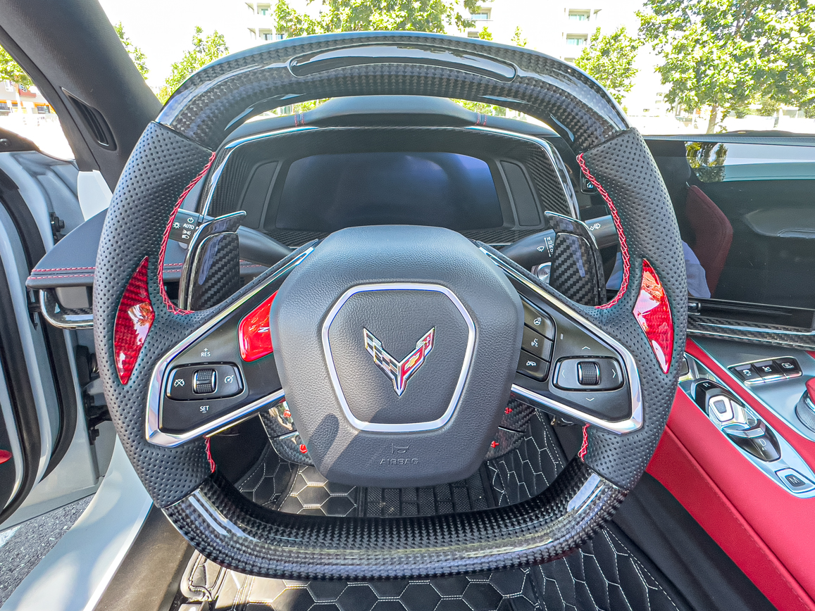 eos-corvette-c8-gauge-carbon-fiber-cluster-cover-vent-555-bkcf (24)