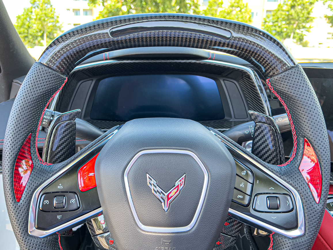 eos-corvette-c8-gauge-carbon-fiber-cluster-cover-vent-555-bkcf (25)