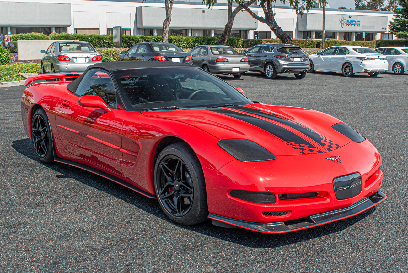 eos-chevrolet-corvette-c5-carbon-fiber-front-license-plate-trim-cover-vent-581-bkcf (13)