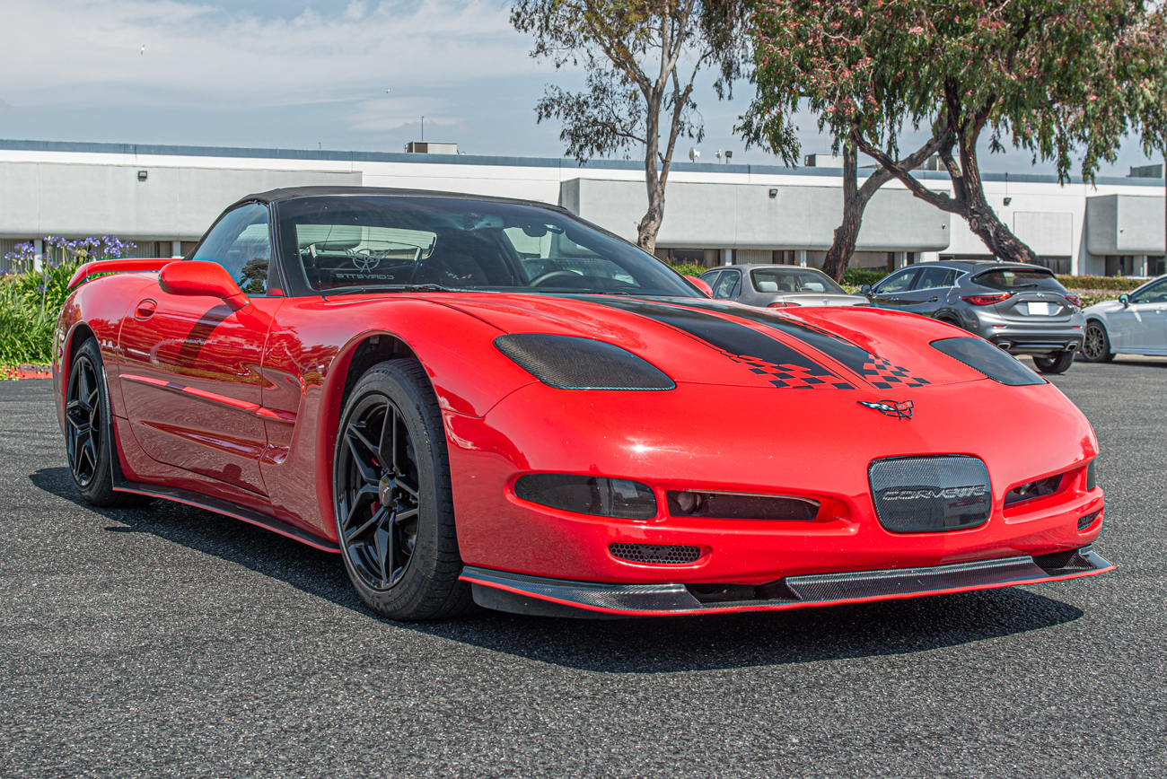 eos-chevrolet-corvette-c5-carbon-fiber-front-license-plate-trim-cover-vent-581-bkcf (15)