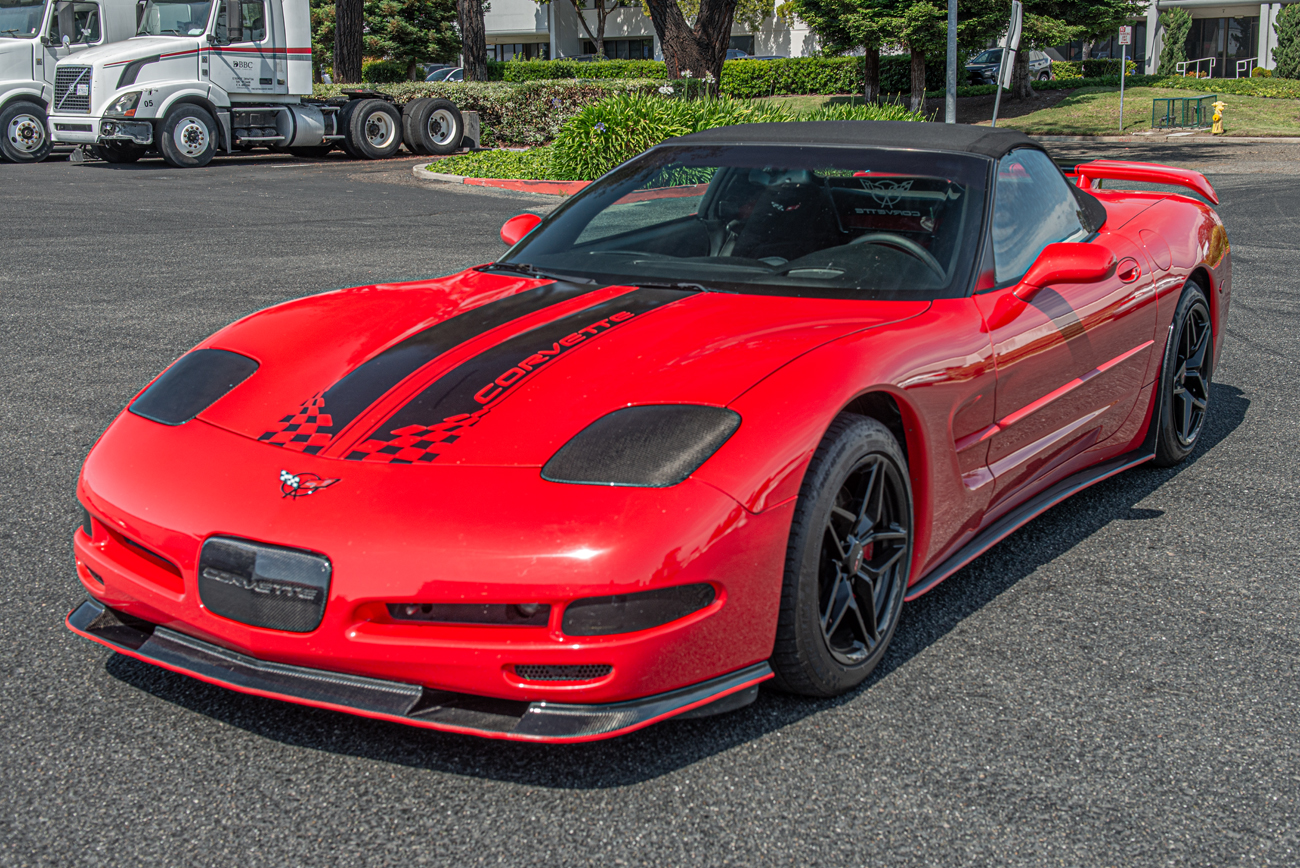 eos-chevrolet-corvette-c5-carbon-fiber-front-license-plate-trim-cover-vent-581-bkcf (19)