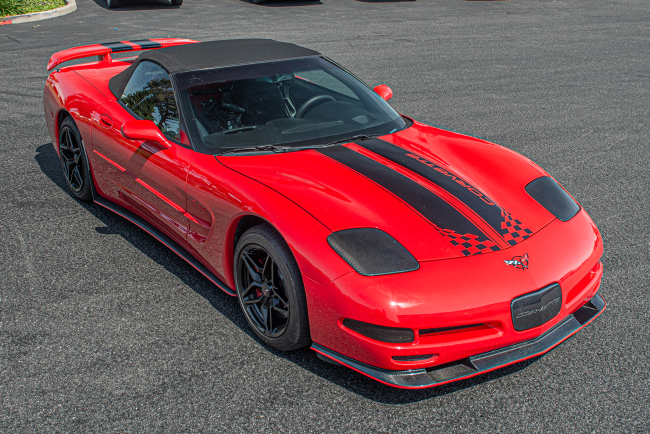 eos-chevrolet-corvette-c5-carbon-fiber-front-license-plate-trim-cover-vent-581-bkcf (23)