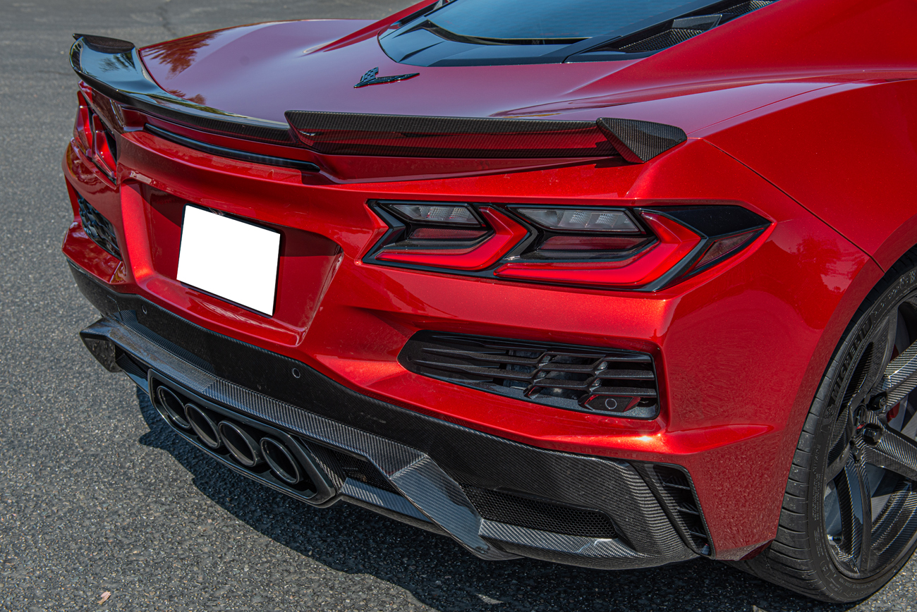eos-chevrolet-corvette-c8-z06-rear-side-vent-cover-vent-602-bkcf (13)