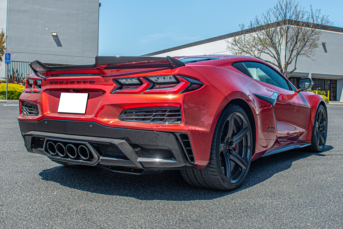 eos-chevrolet-corvette-c8-z06-rear-side-vent-cover-vent-602-bkcf (36)