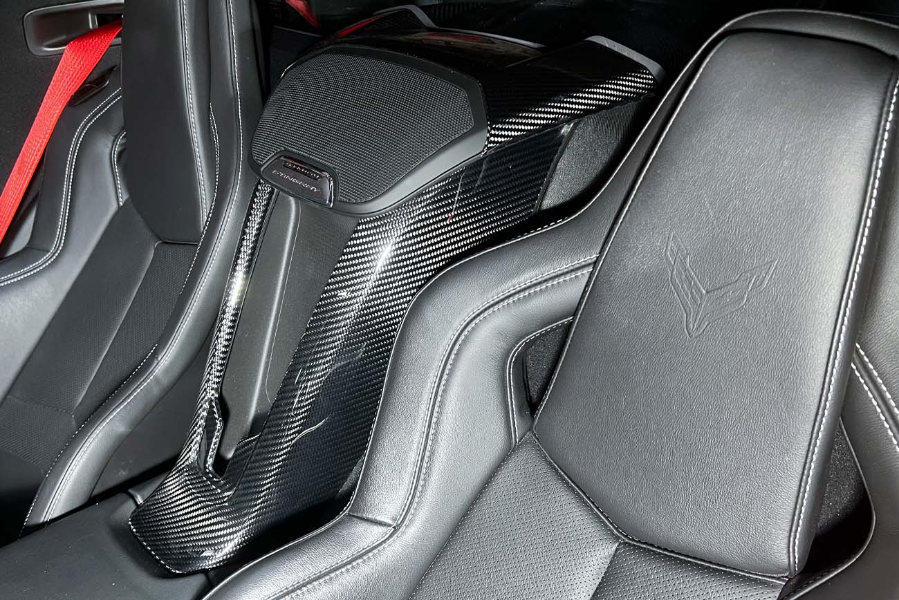 eos-corvette-c8-waterfall-lower-trim-console-cover-grill-514-bkcf (16)