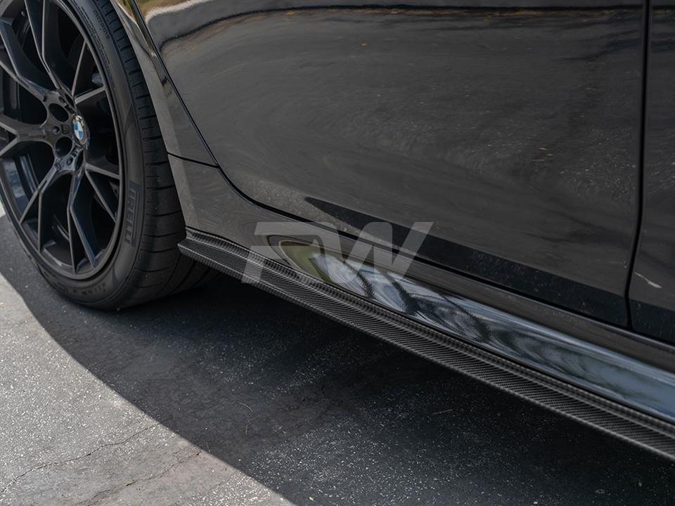 RW Carbon BMW G30 F90 3D Style CF Side Skirt Extensions (1)