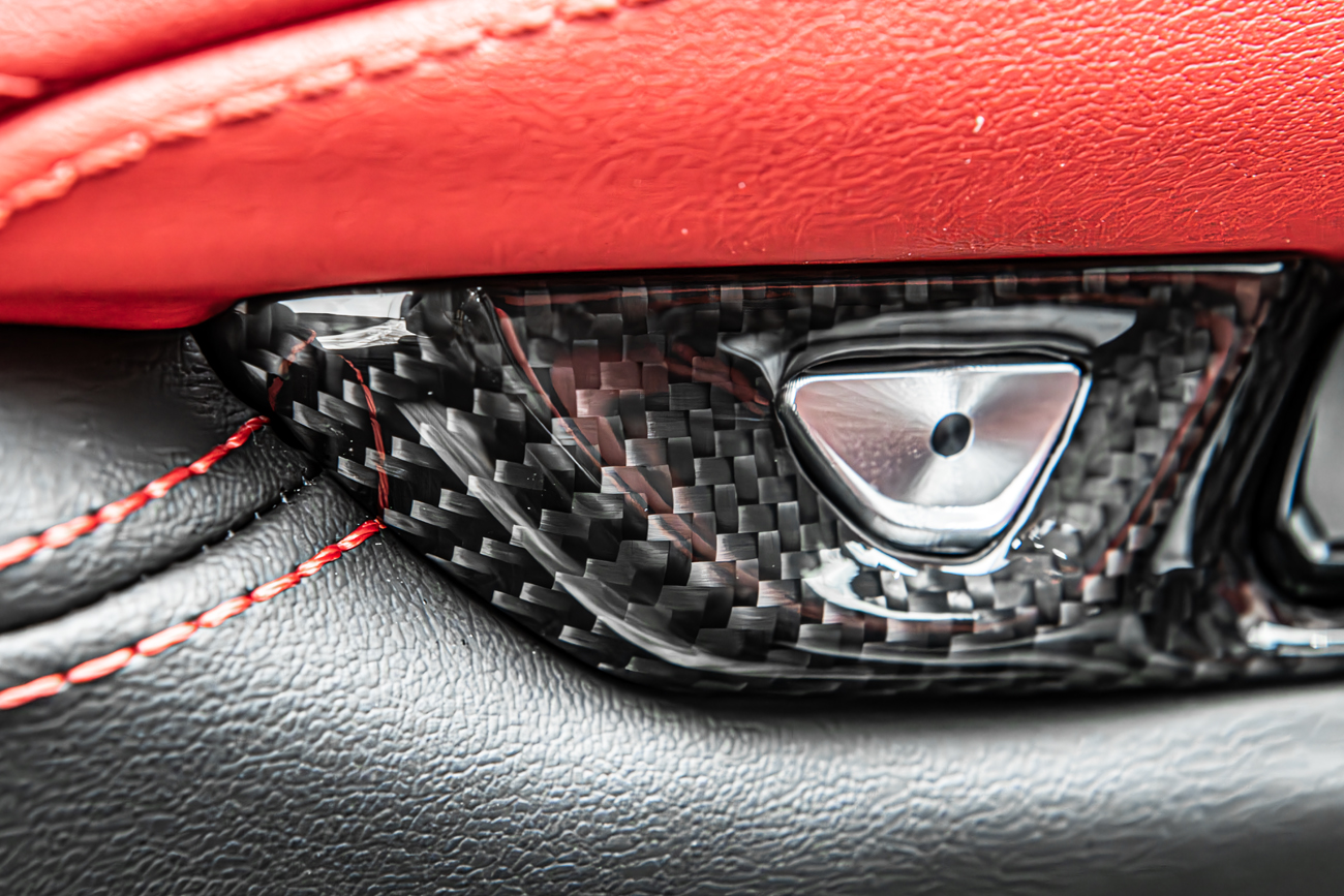 EOS Corvette C8 Door Control Button Cover (5)