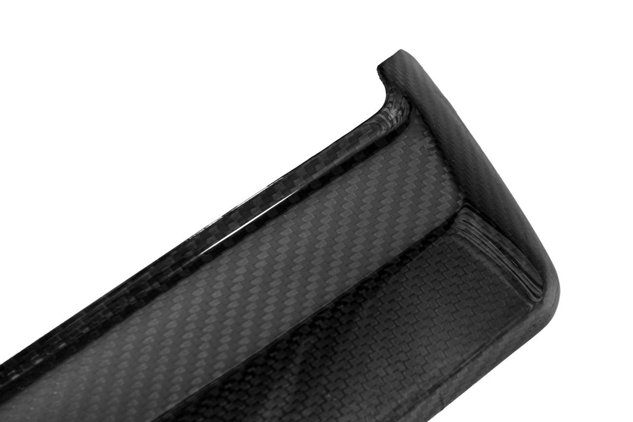 eos-corvette-c8-carbon-fiber-radio-gps-navigation-screen-cover-vent-653-bkcf (7)