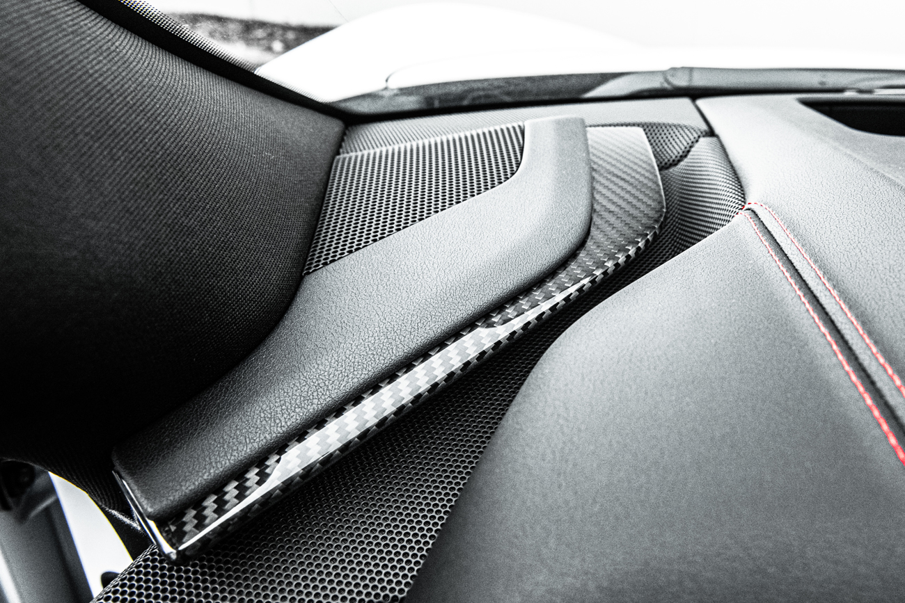 eos-corvette-c8-carbon-fiber-upper-dash-pad-trim-cover-kit-vent-559-bkcf (12)