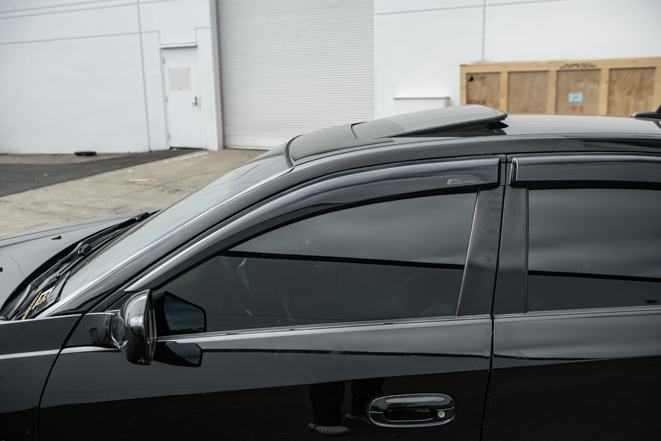 2003-08-cadillac-cts-smoke-tinted-side-vent-window-rain-deflectors-dwv-v271 (19)