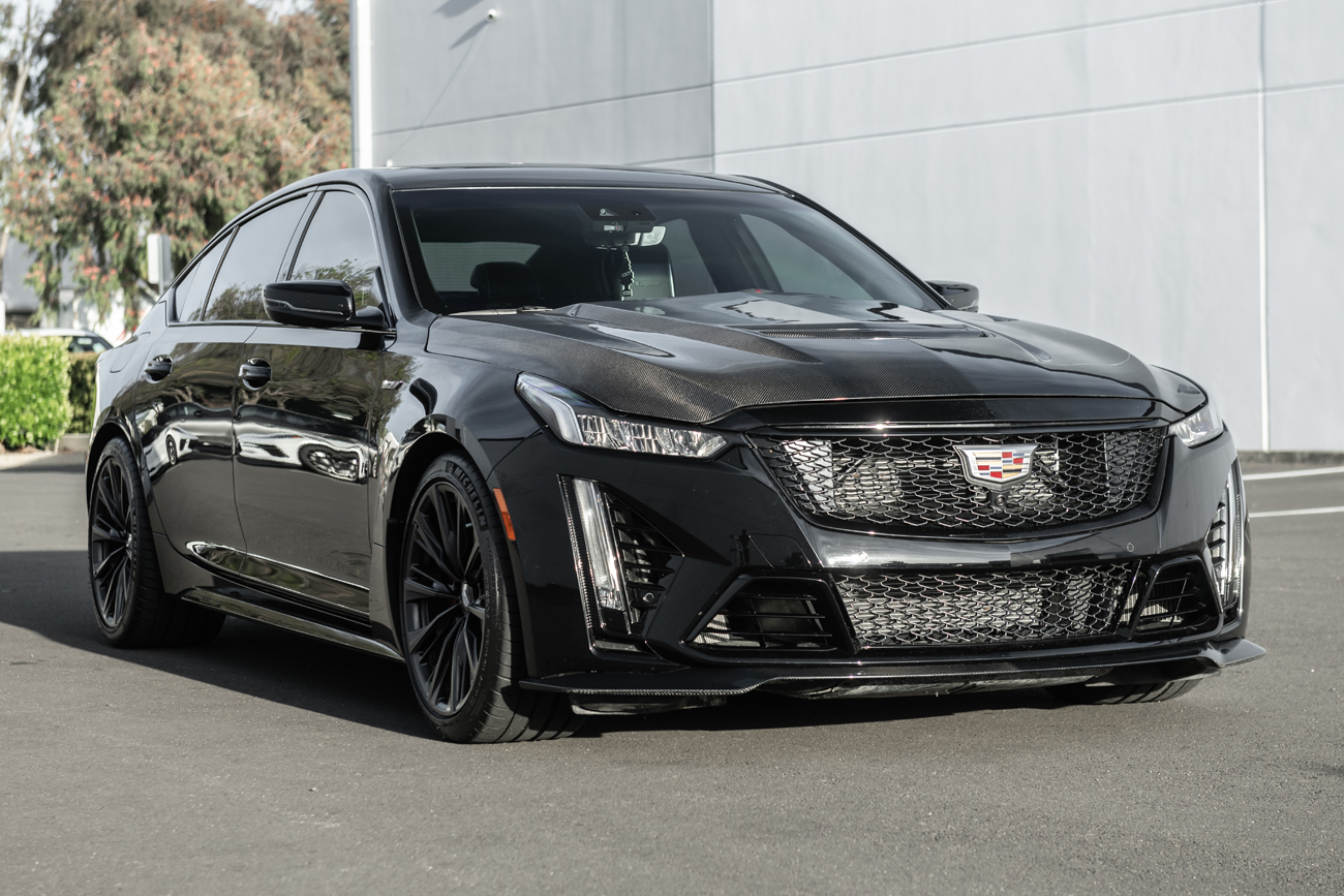 2020-24 Cadillac CT5-V Blackwing Front Lip Splitter-Carbon Fiber (2)