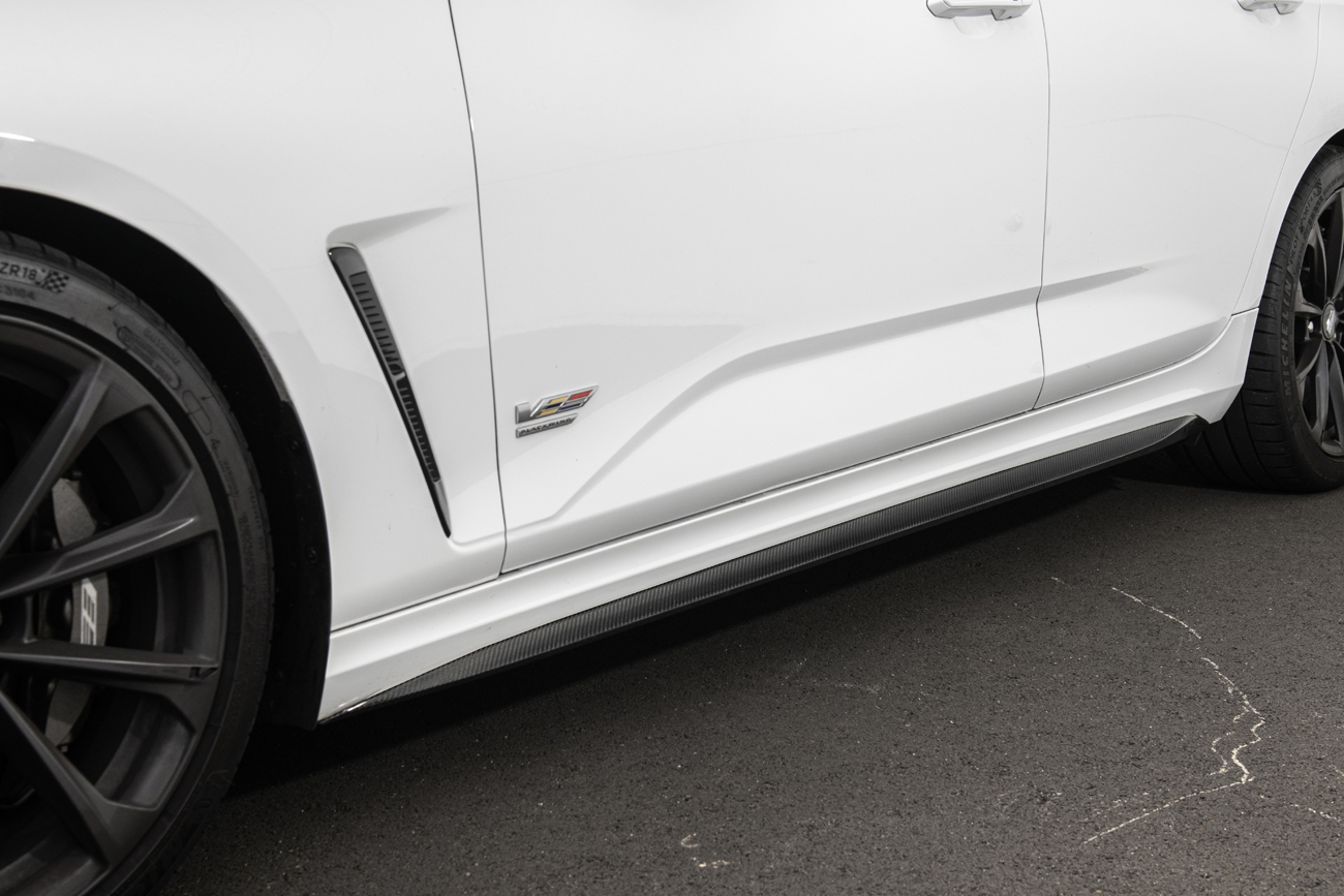 2020-up-cadillac-ct4-side-skirts-panel-extension-ss-1019-bkcf (11)