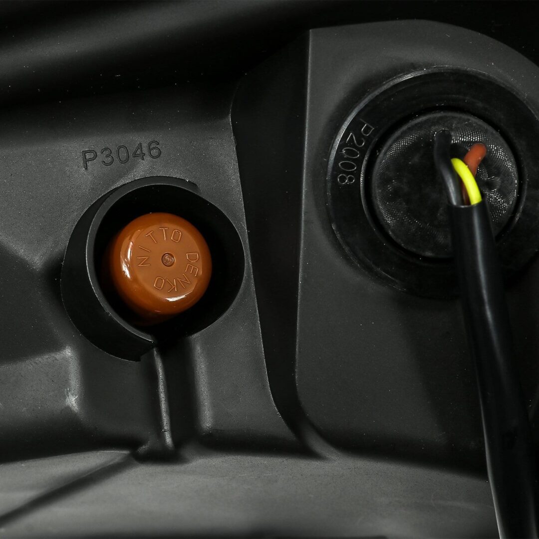 AlphaRex 06-08 Dodge Ram LUXX-Series LED Projector Headlights Alpha-Black (13)