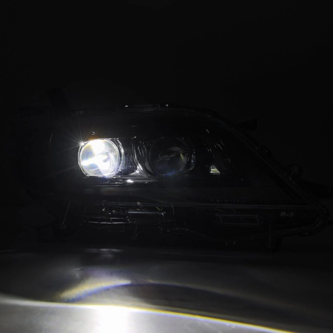 AlphaRex 11-20 Toyota Sienna LUXX-Series Projector Headlights Alpha-Black (5)