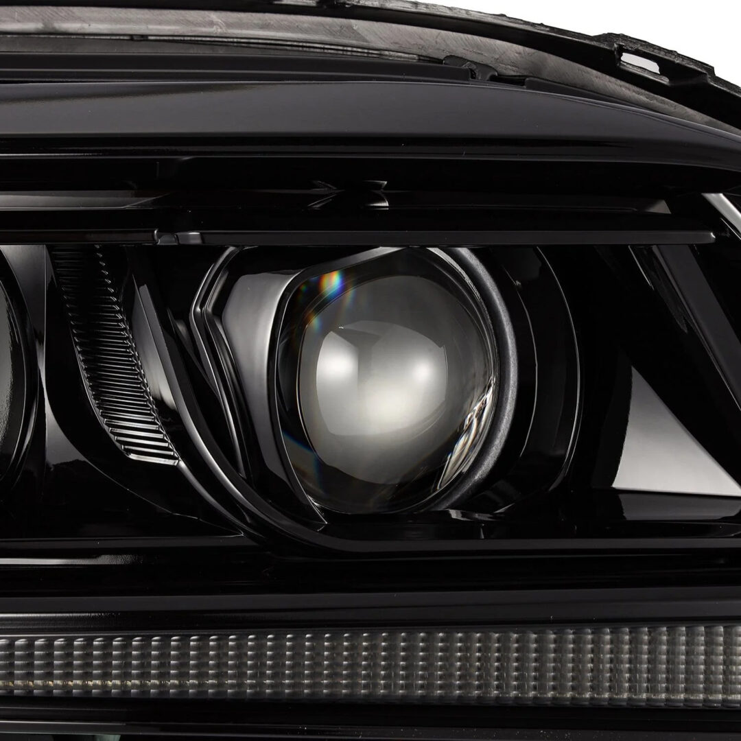 AlphaRex 11-20 Toyota Sienna LUXX-Series Projector Headlights Alpha-Black (8)