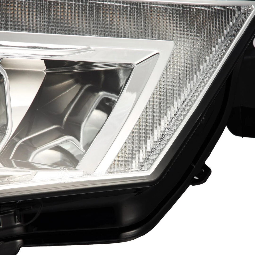 AlphaRex 14-24 Toyota 4Runner MK II LUXX-Series LED Projector Headlights Chrome (7)
