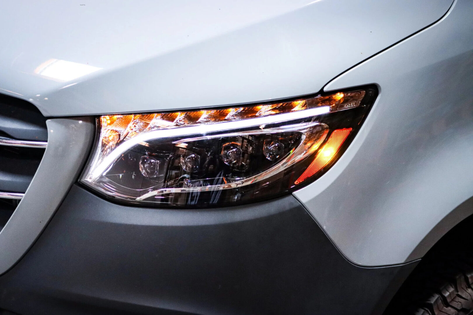 AlphaRex 19-25 Mercedes-Benz Sprinter NOVA-Series LED Projector Headlights Alpha-Black (4)