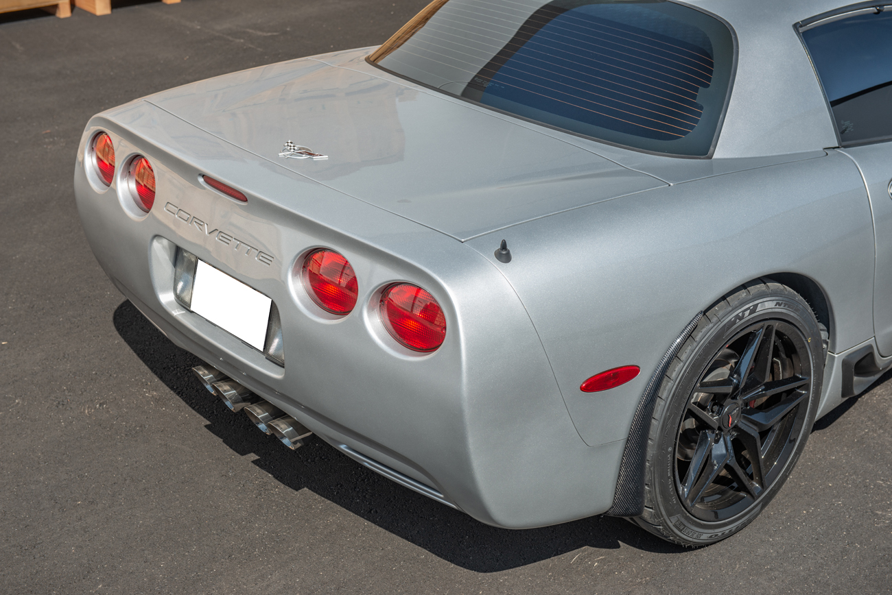 EOS Chevrolet Corvette C5 Extended Rear Splash Guards Mud Flaps Carbon Fiber (17)