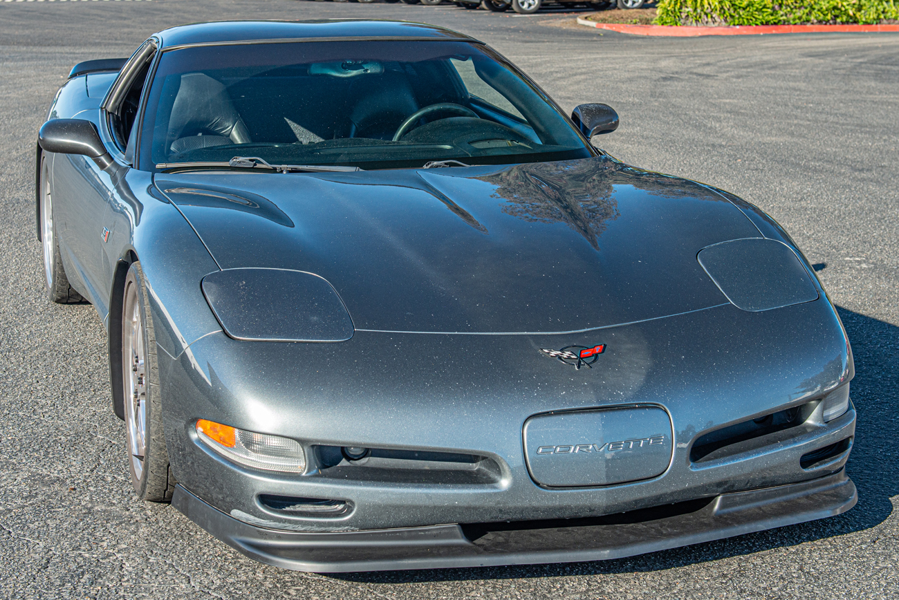 EOS Chevrolet Corvette C5 Front Extended Splash Guards Primer Black (22)