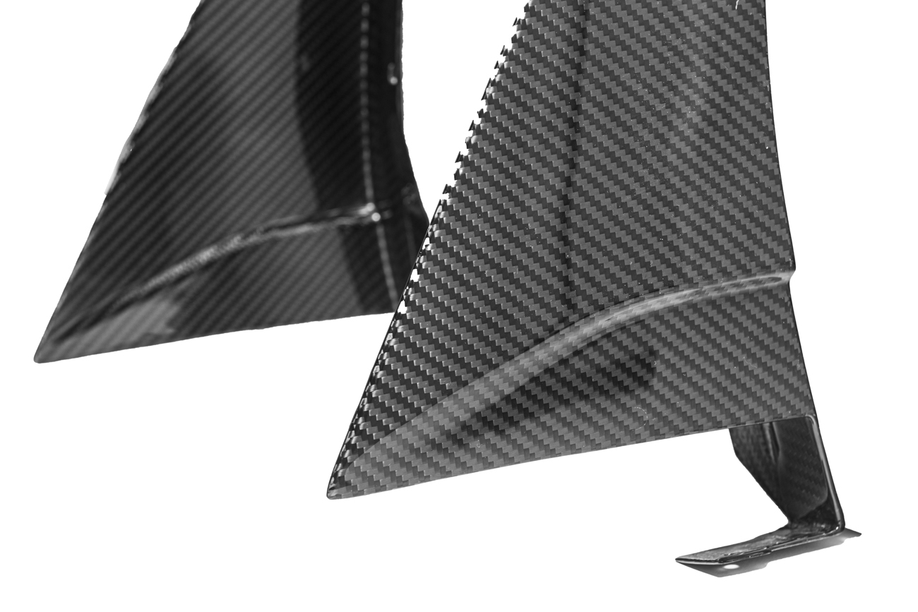 EOS Chevrolet Corvette C7 ZR1 Front Splitter & Winglet Carbon Fiber (30)