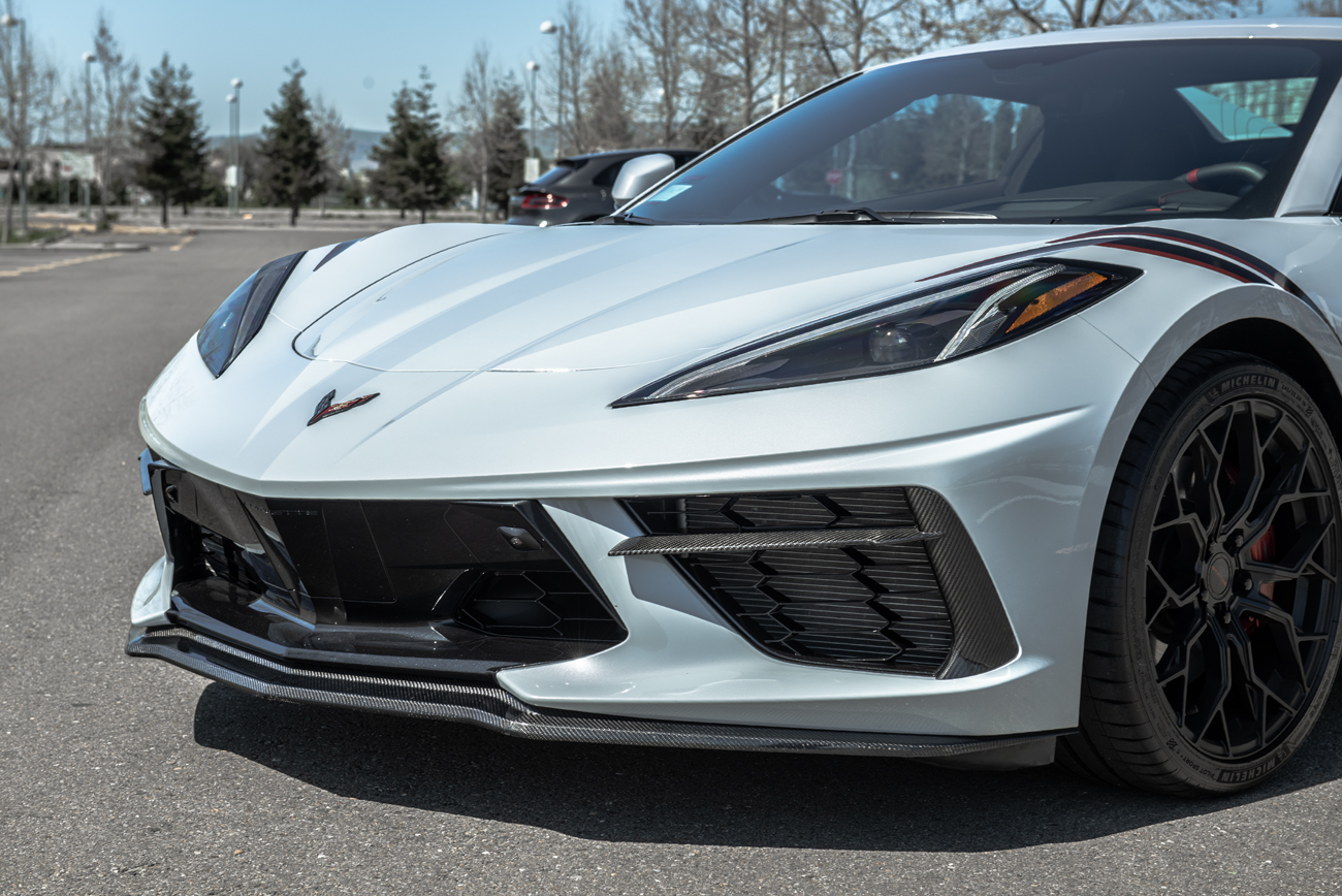 EOS Chevrolet Corvette C8 Front Grille Insert Carbon Fiber (27)