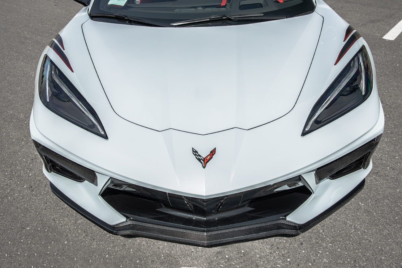 EOS Chevrolet Corvette C8 Front Grille Insert Carbon Fiber (32)