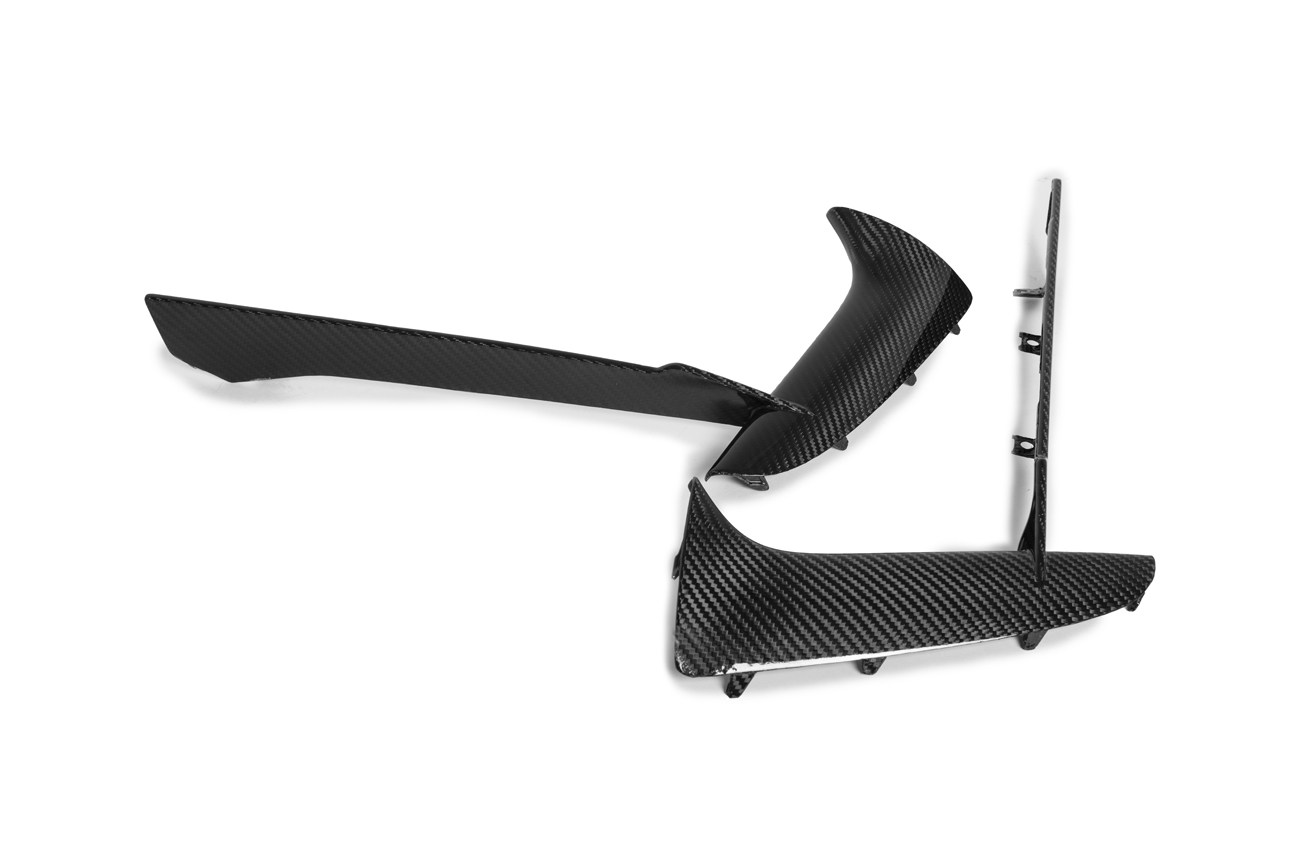 EOS Chevrolet Corvette C8 Front Grille Insert Carbon Fiber (5)