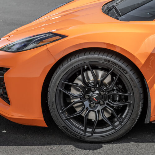 Alternative view of EOS Chevrolet Corvette C8 Z06 / E-Ray XL Extended Front Splash Guard