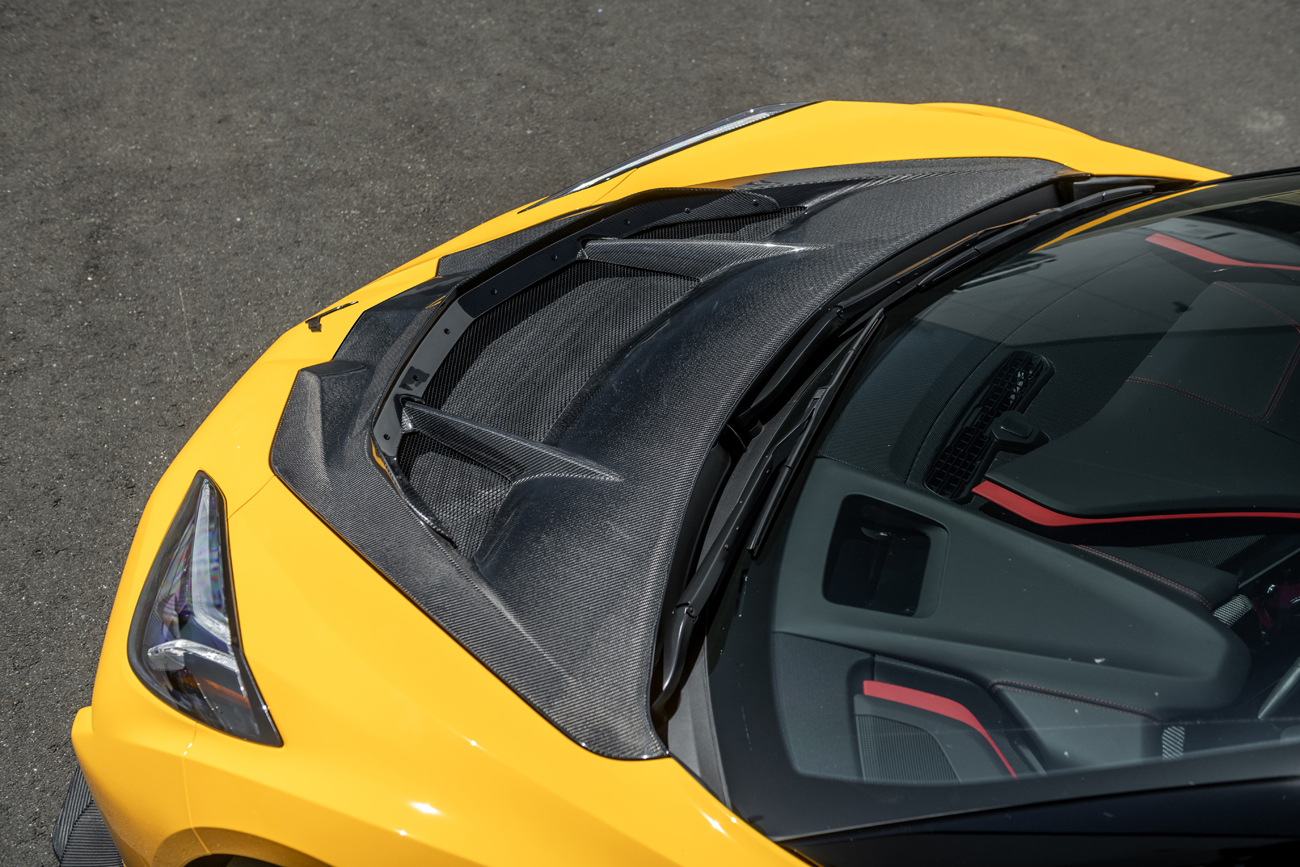 EOS Corvette C8 ZR1 Front Bumper Vented Extractor Hood (33)