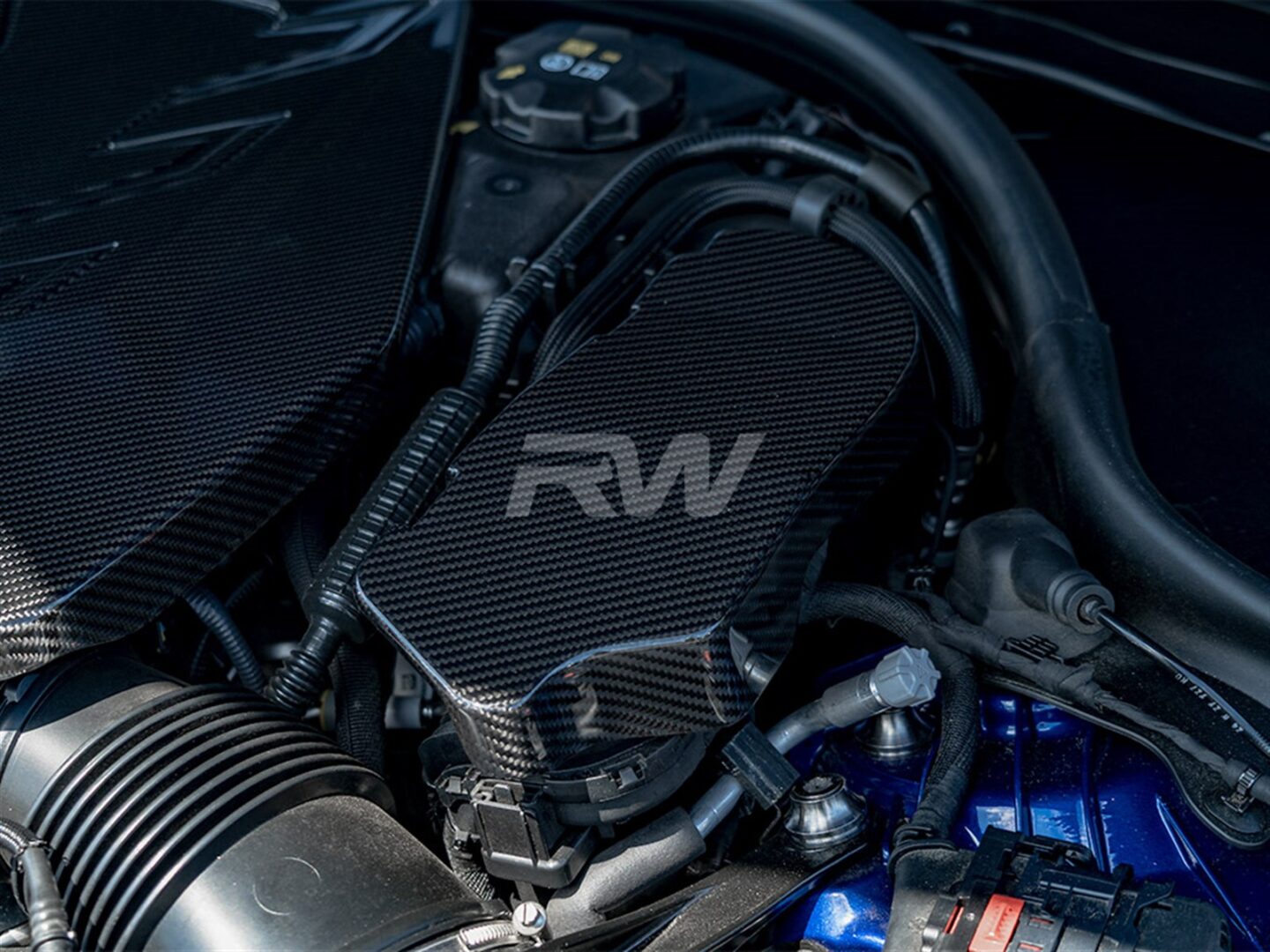 RW Carbon 2025-2026 BMW G90 G99 M5 Carbon Engine Cover Trim Kit bmwg9007 3