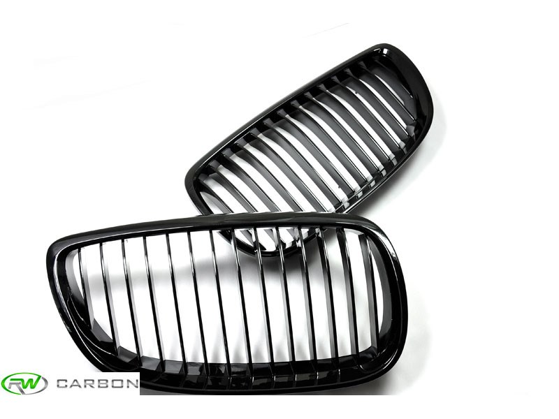 RW Carbon BMW E92 E93 Gloss Black Grilles (1)