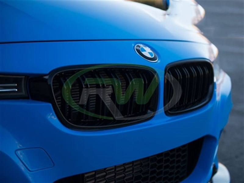 RW Carbon BMW F30 F31 Double Slat Gloss Black Grilles (3)