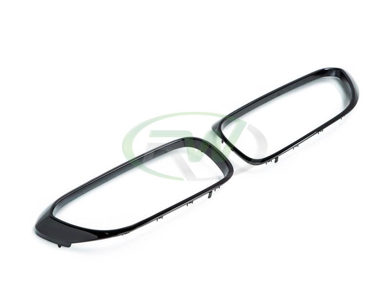 RW-Carbon-BMW-F90-M5-Gloss-Black-Grille-Surrounds-3