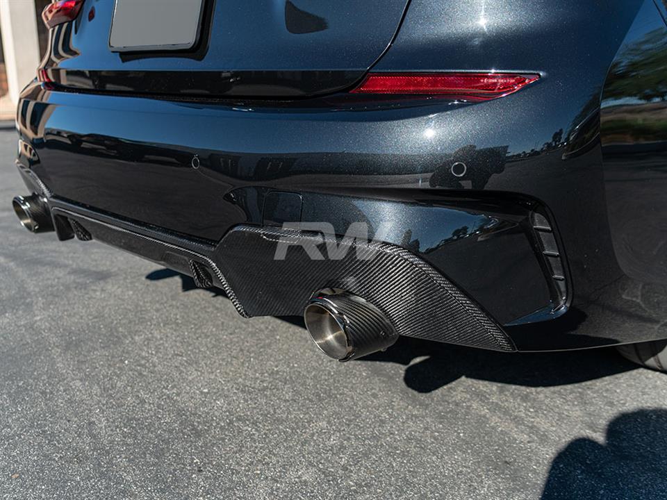 RW-Carbon-BMW-G20-Performance-Style-Carbon-Fiber-Diffuser-8