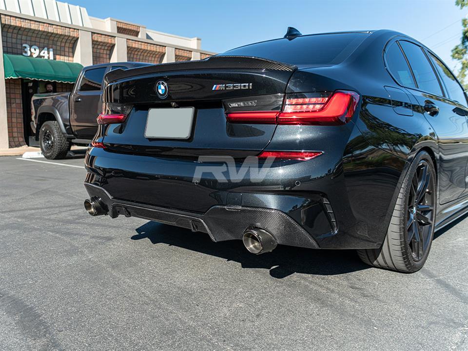 RW-Carbon-BMW-G20-Performance-Style-Carbon-Fiber-Diffuser-9