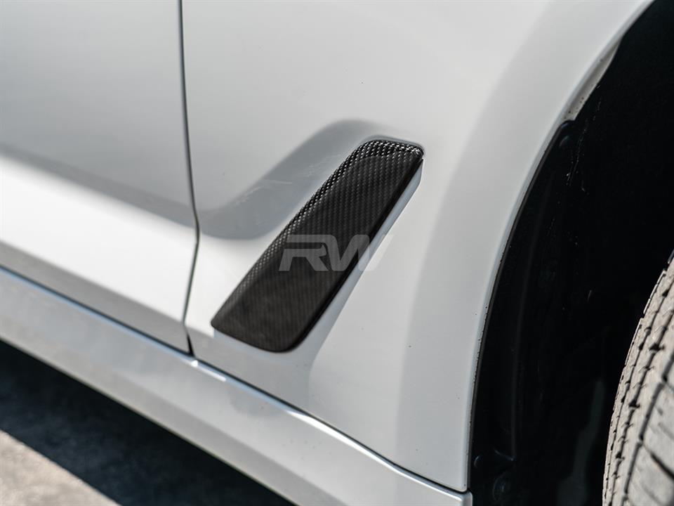 RW-Carbon-BMW-G30-Carbon-Fiber-Side-Vent-Cover-4