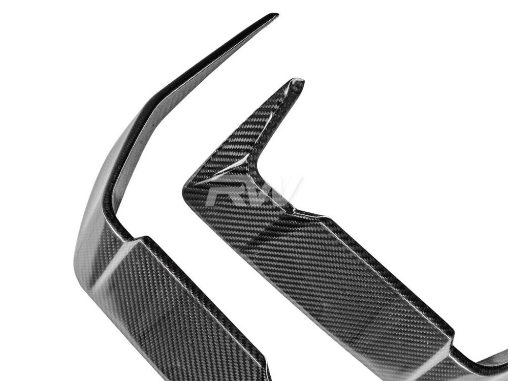 RW-Carbon-BMW-G60-5-Series-Carbon-Fiber-Front-Side-Vent-Trims-9-1000x750