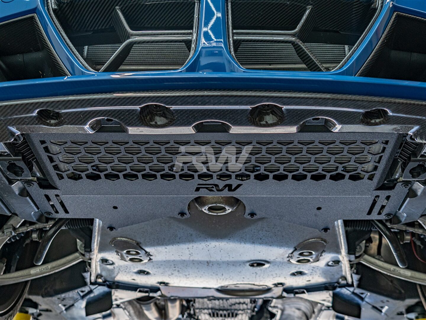 RW Carbon BMW G8X M2-M3-M4 Oil Cooler Guard_2