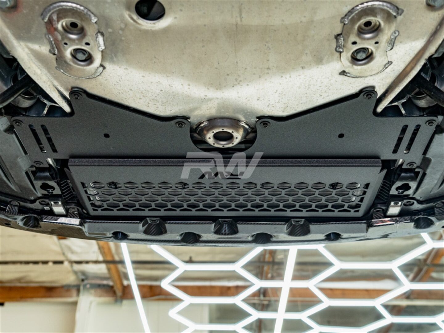 RW Carbon BMW G8X M2-M3-M4 Oil Cooler Guard_4