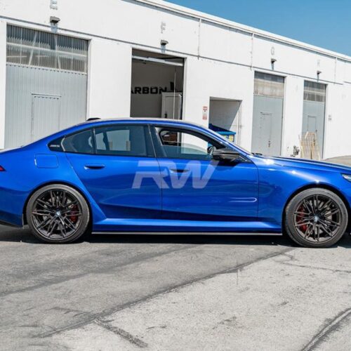 Alternative view of RW Carbon BMW G90/G99 M5 RWS CF Side Skirt Extensions