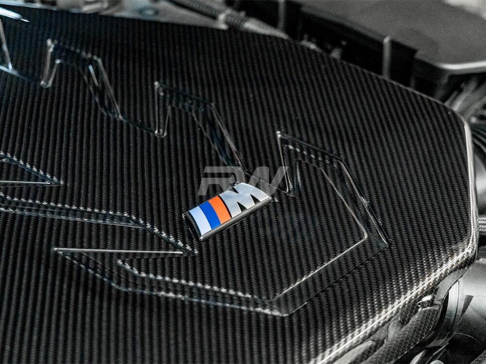 RW Carbon BMW G90_G99 M5 Carbon Fiber Engine Cover - Image 3
