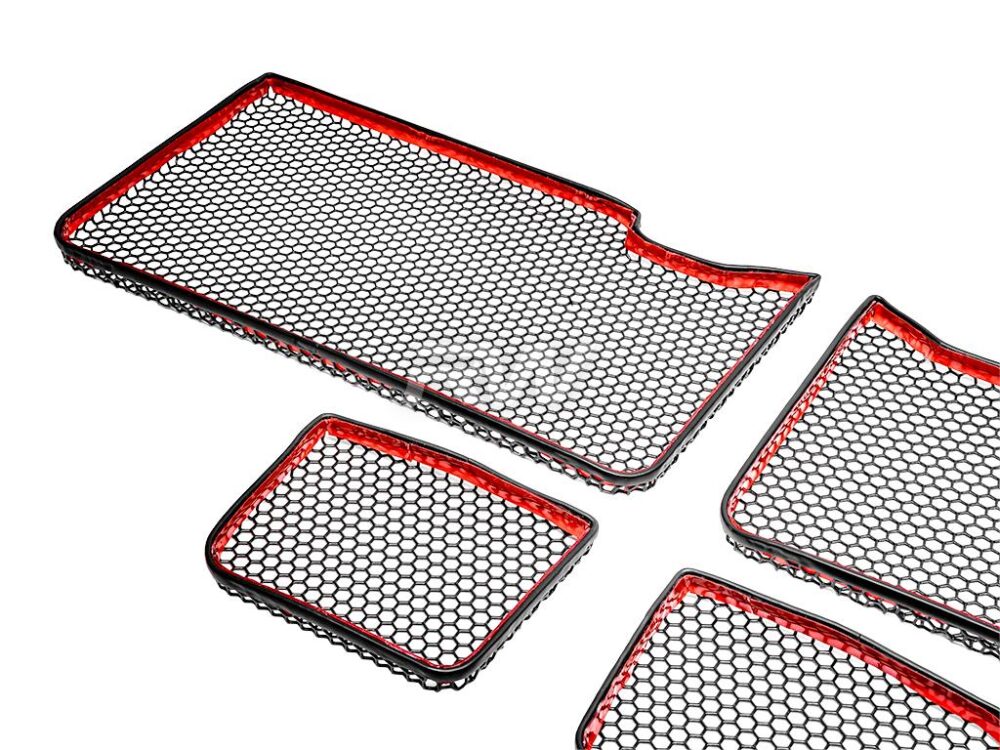 RW Carbon BMW G90_G99 M5 Front Bumper Mesh - Image 3