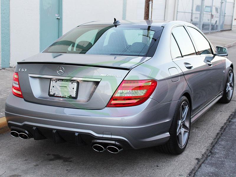 RW-Carbon-Mercedes-C63-AMG-Big-Fin-Carbon-Fiber-Diffuser-9