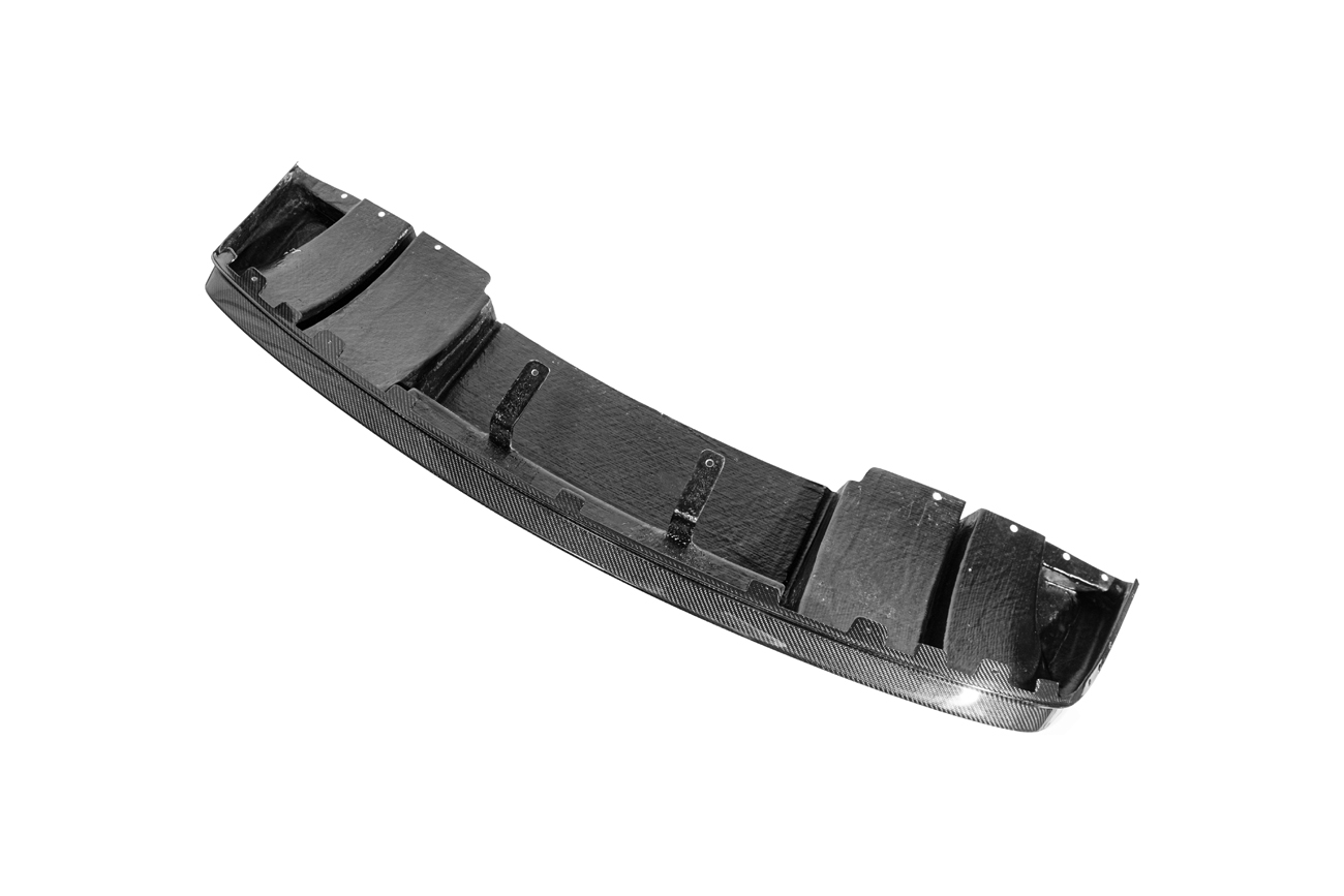 eos-2005-13-corvette-c6-rear-bumper-diffuser-diff-868-bkcf (10)