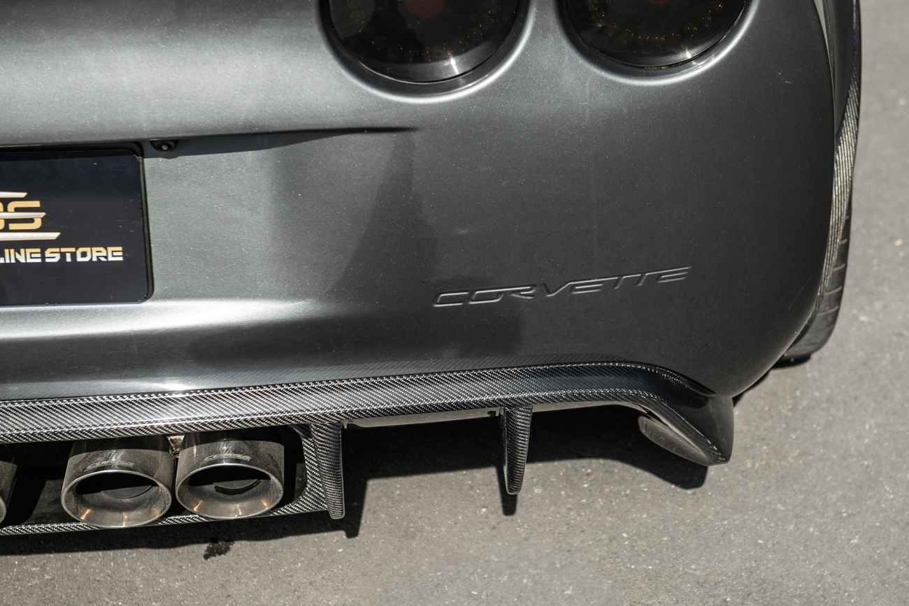 eos-2005-13-corvette-c6-rear-bumper-diffuser-diff-868-bkcf (39)