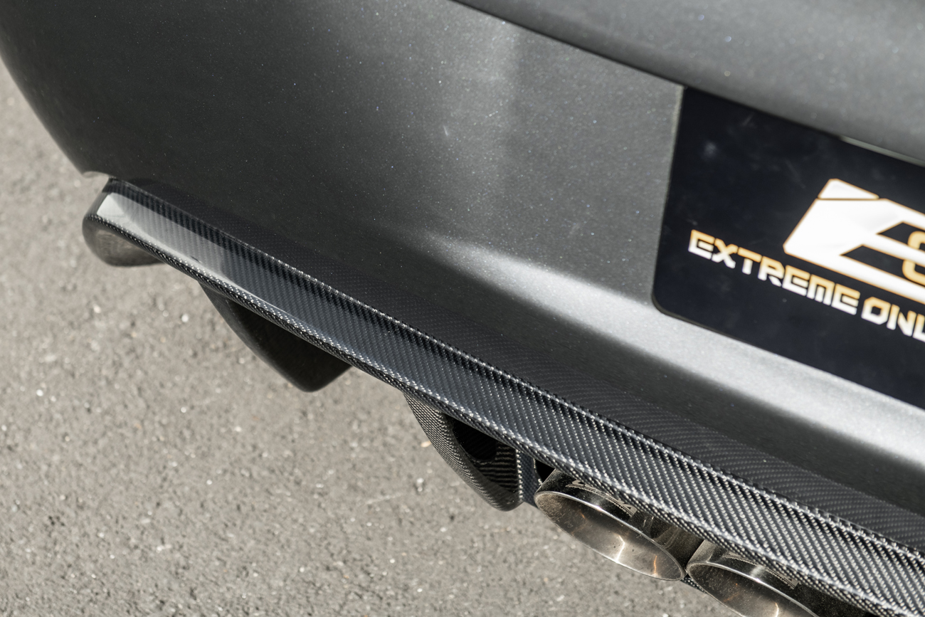eos-2005-13-corvette-c6-rear-bumper-diffuser-diff-868-bkcf (41)