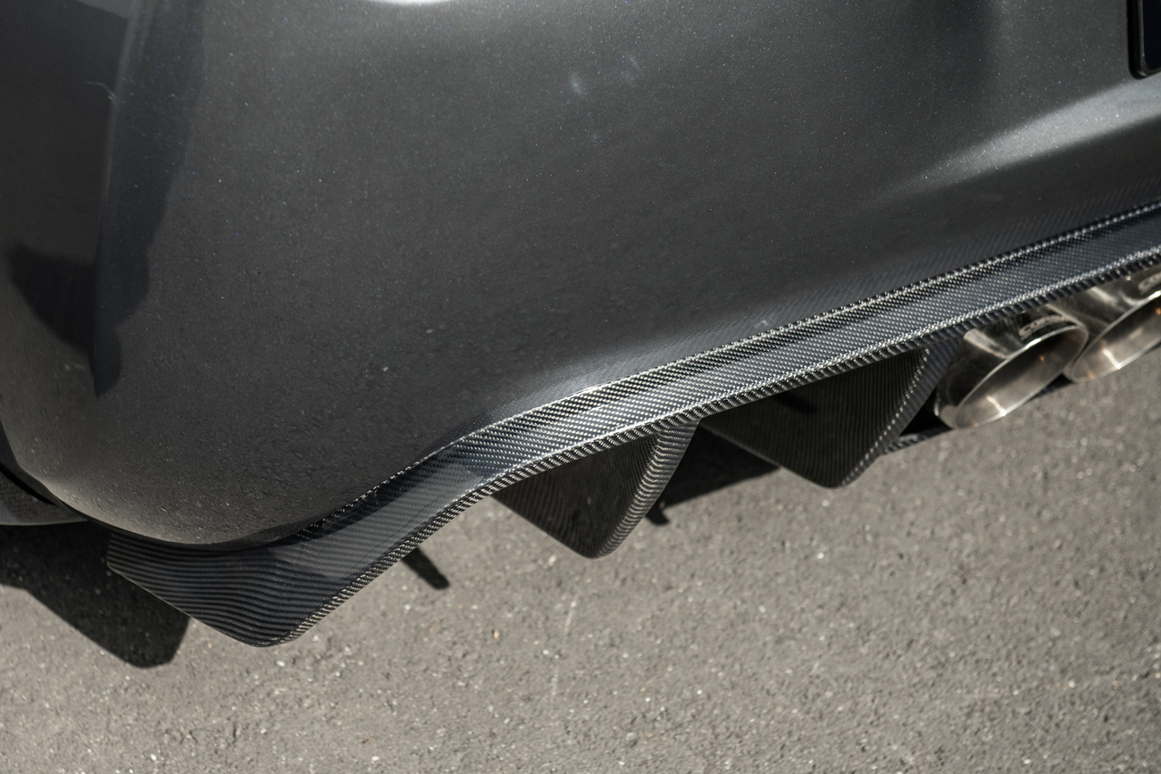 eos-2005-13-corvette-c6-rear-bumper-diffuser-diff-868-bkcf (43)