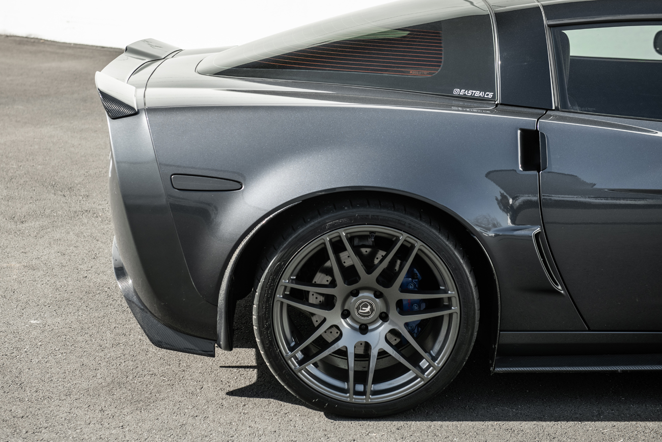 eos-2005-13-corvette-c6-rear-bumper-diffuser-diff-868-bkcf (47)